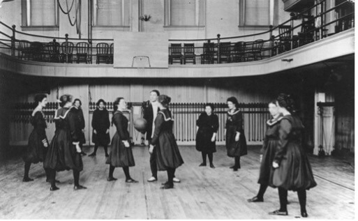 1903 women's basketball team.