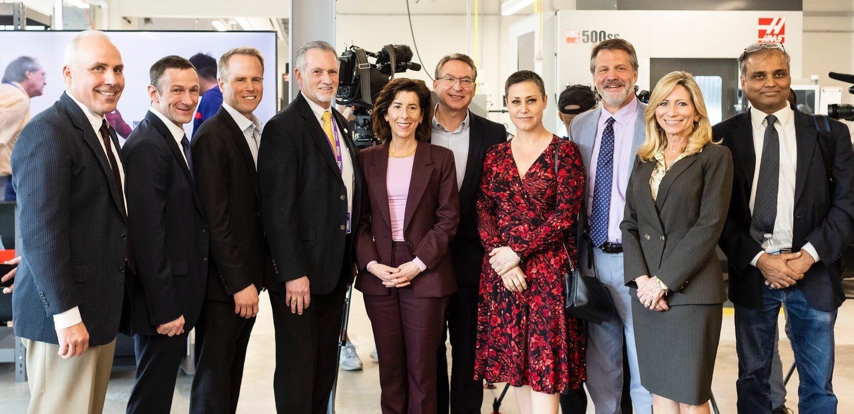 Scott Lingren ’88 Discusses U.S. Semiconductor Expansion with Secretary ...