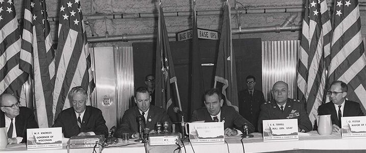 Jim Lovell, center, speaks at Madison’s Truax Field in 1966, shortly before his first spaceflight as mission commander, Gemini XII.