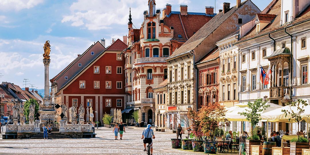 Town in Eastern Europe, likely somewhere inSlovenia or Croatia