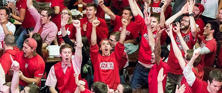 Badger fans watching the final four